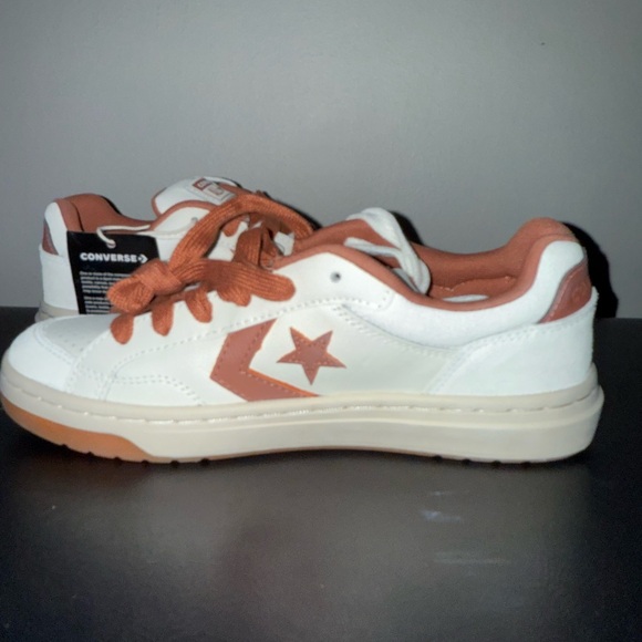 CONVERSE Men's Size 7 Women 8.5 Pro Blaze Retro Luxe Leather Upper Low Top Shoes - Picture 8 of 12